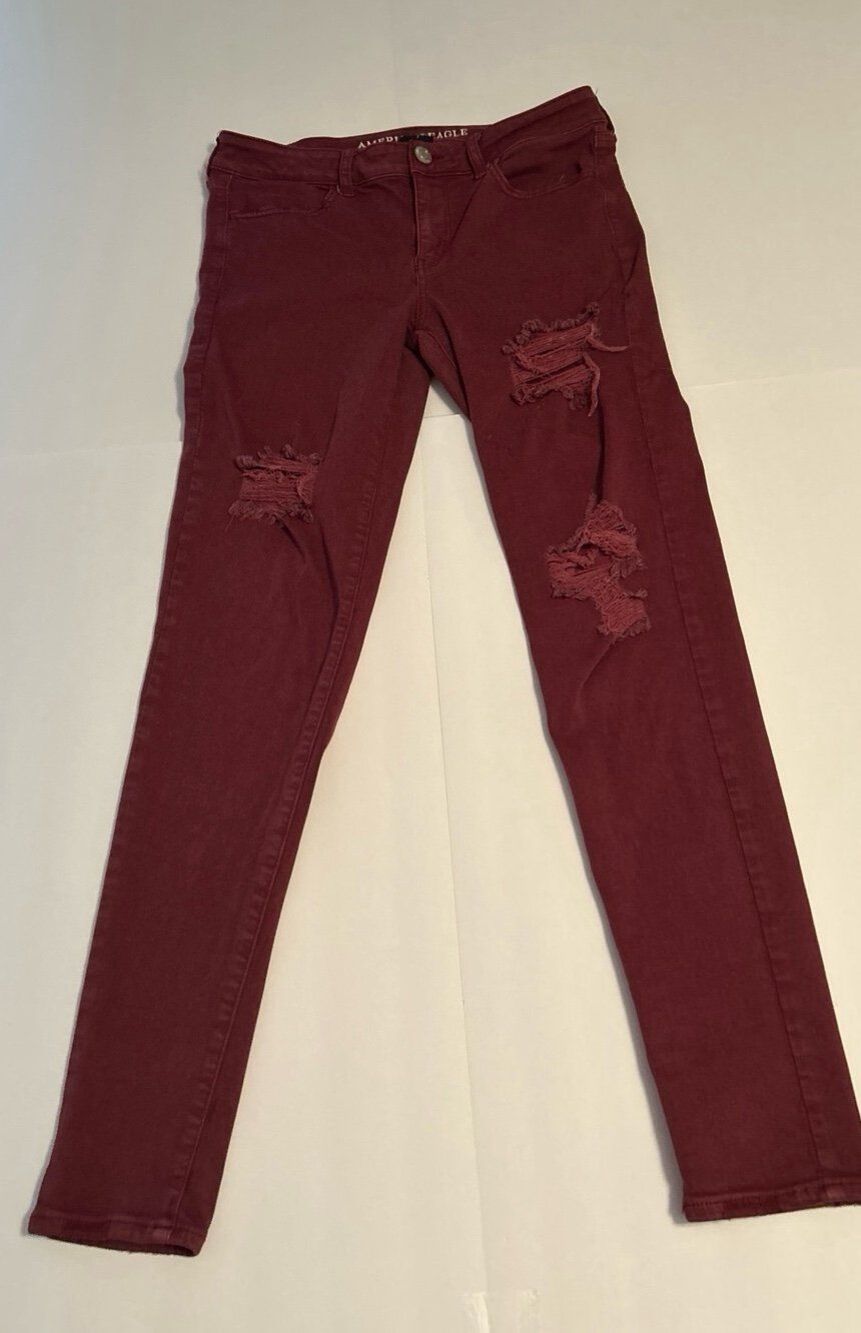 American Eagle Women’s Maroon Destructed Level Stretch Jeggings Size 10 x long